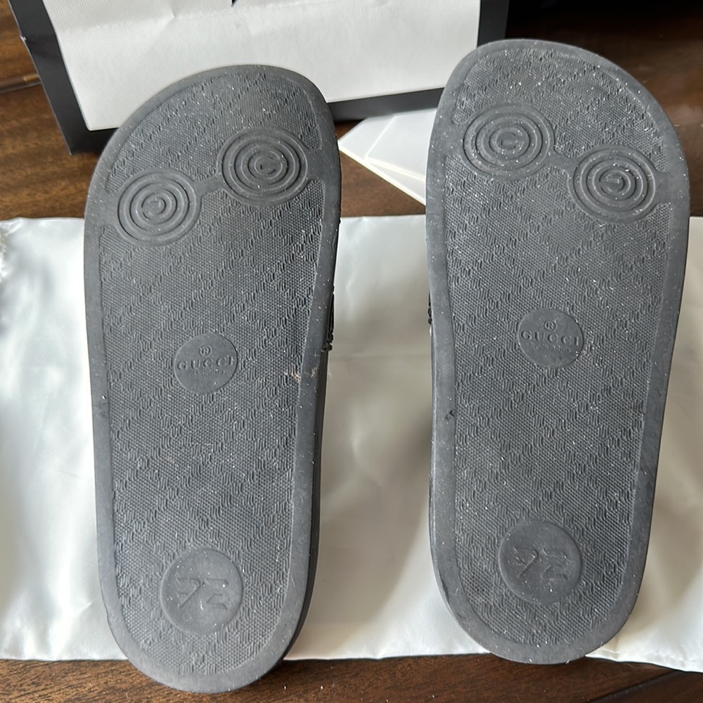 Black Gucci Slides Size 37 - Picture 8 of 8